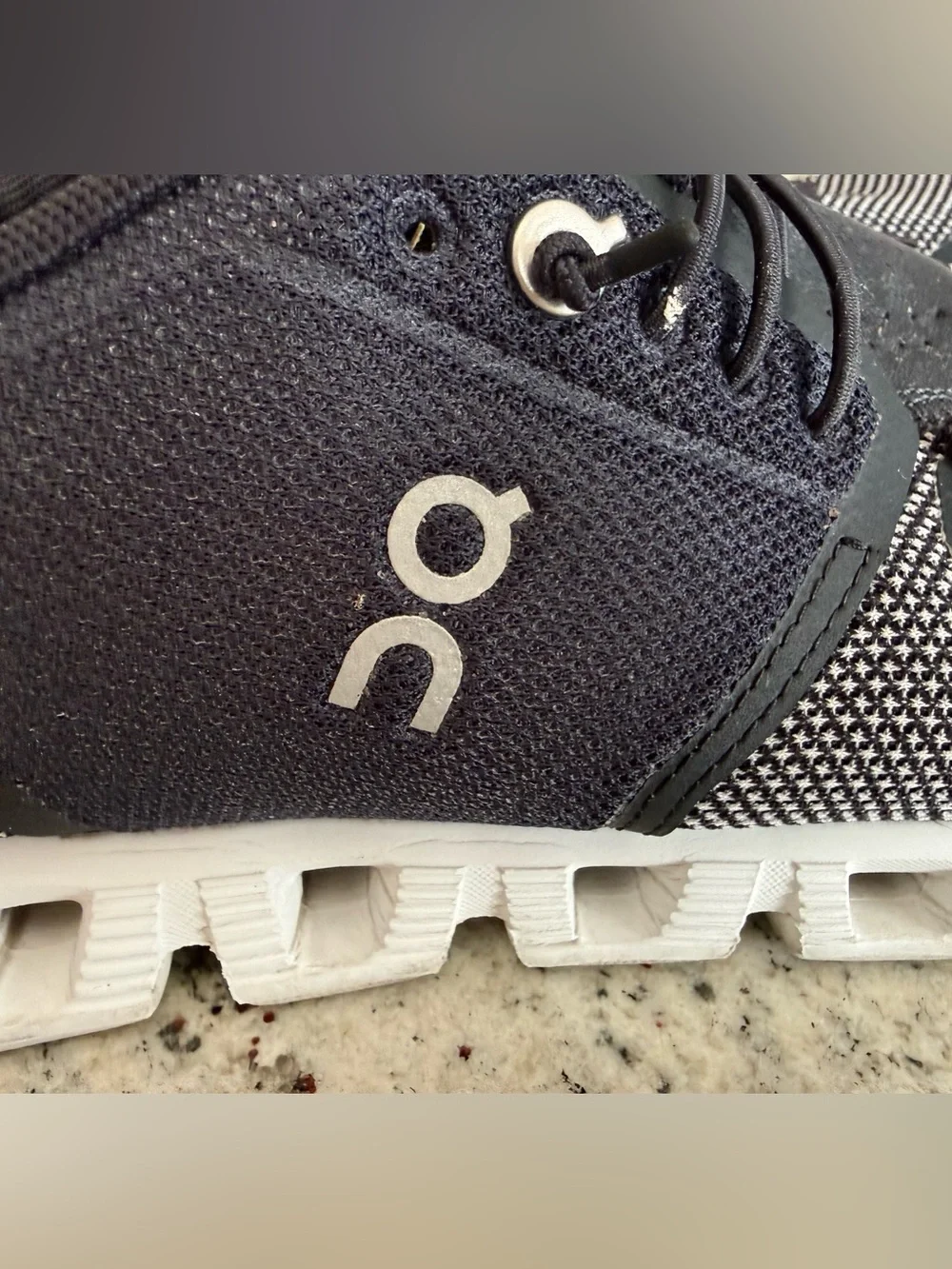 On Cloud Sneaker Running Shoe Black Training Workout All Day Comfort Street 9